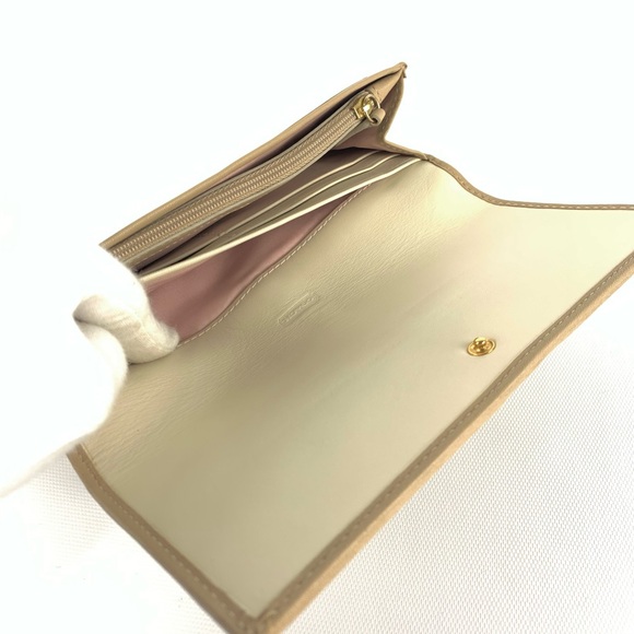 Authentic COACH   No.42460
✨ Parker OP Art Slim Envelope ✨ Light Khaki - Picture 10 of 12